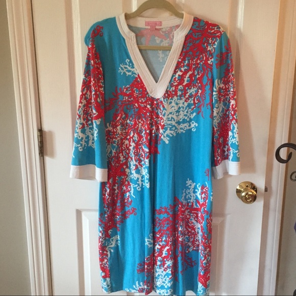 Lilly Pulitzer Dresses & Skirts - Lilly Pulitzer coral ocean print dress - medium